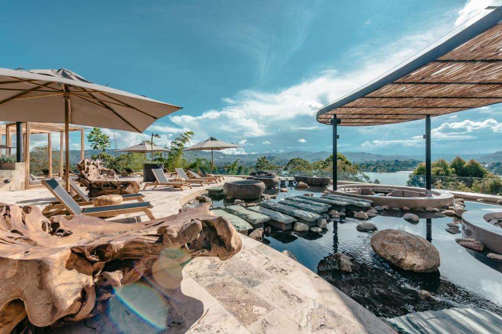 Luxe by the Charlee, by Marriott Hotels