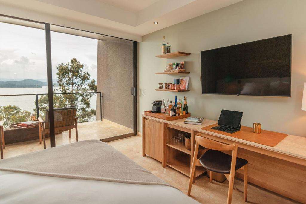Luxe by the Charlee, by Marriott Hotels